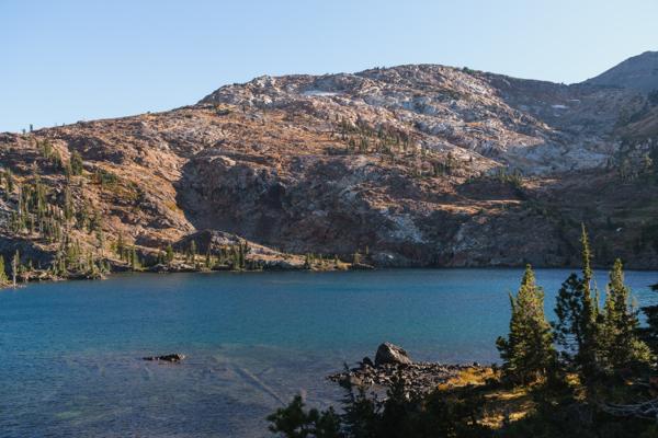 Fall Backpacking in Desolation Wilderness: Lake Schmidell and Fontanillis Lake