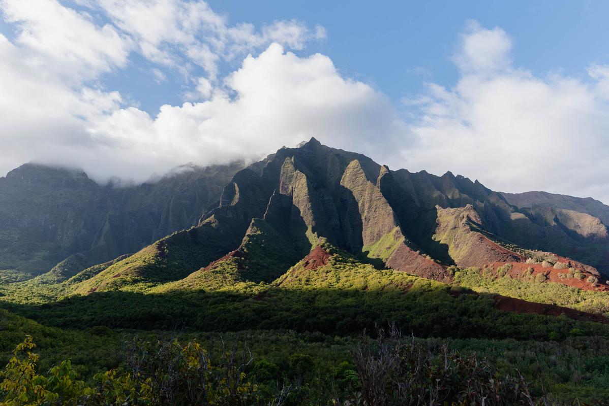 Guide to Backpacking the Kalalau Trail: Permits, Packing, and Other Tips